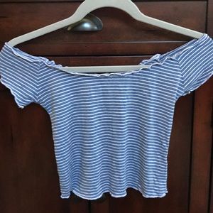 Off shoulder Brandy Melville top